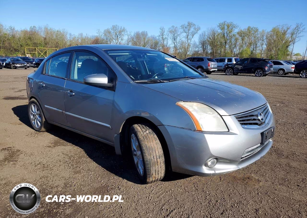 2010 Nissan Sentra 2.0 VIN:3N1AB6APXAL709913 - 4