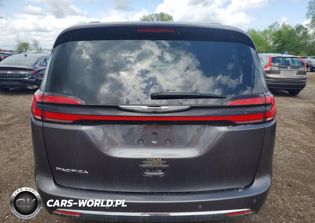 2022 Chrysler Pacifica Touring L VIN:2C4RC1BGXNR100151 - 6