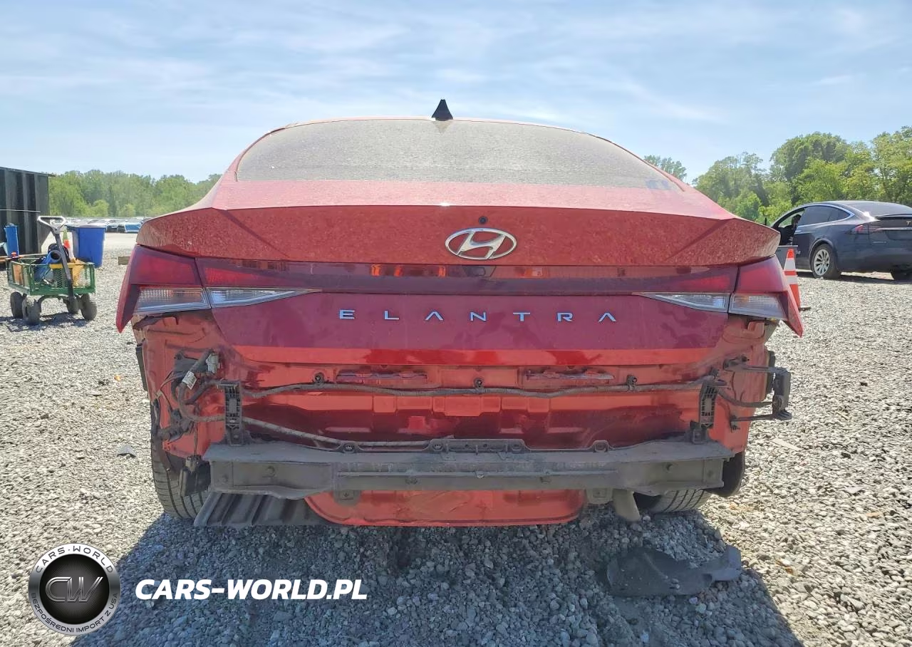 2023 Hyundai Elantra Sel VIN:KMHLM4AG6PU592619 - 6