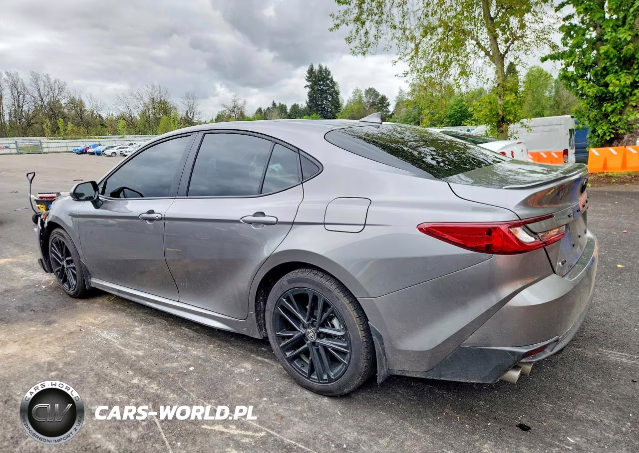 2026 Toyota Camry Se VIN:4T1DAACK9TU703574 - 2