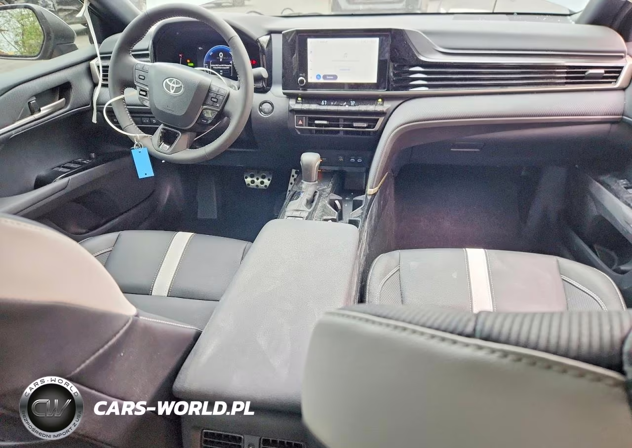2026 Toyota Camry Se VIN:4T1DAACK9TU703574 - 8