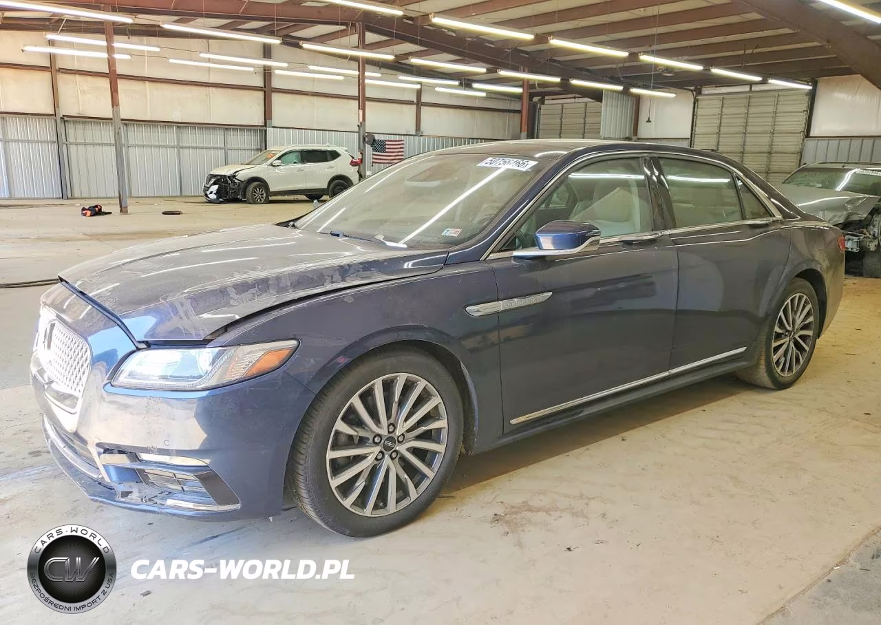 2017 Lincoln Continental Select