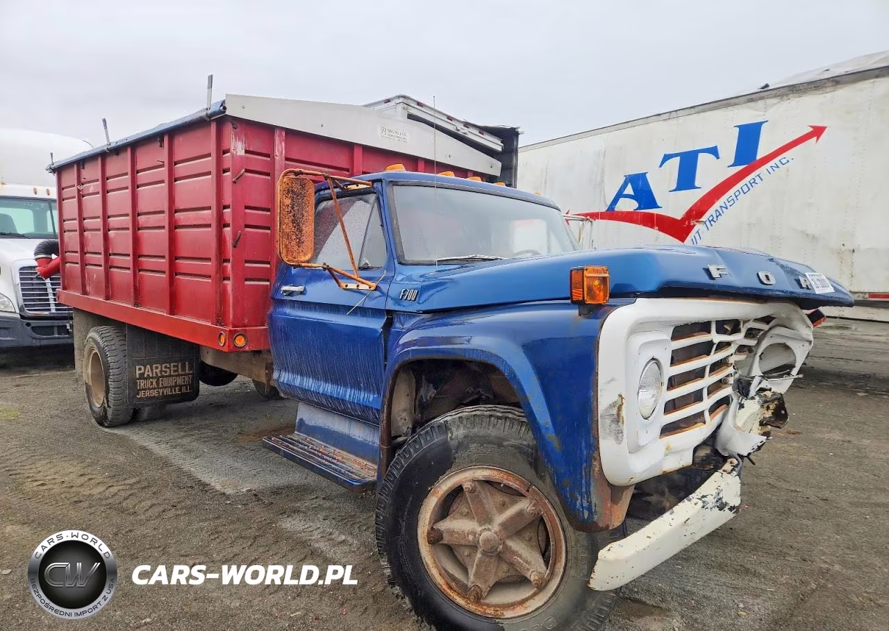 1976 Ford F700 Grain Truck