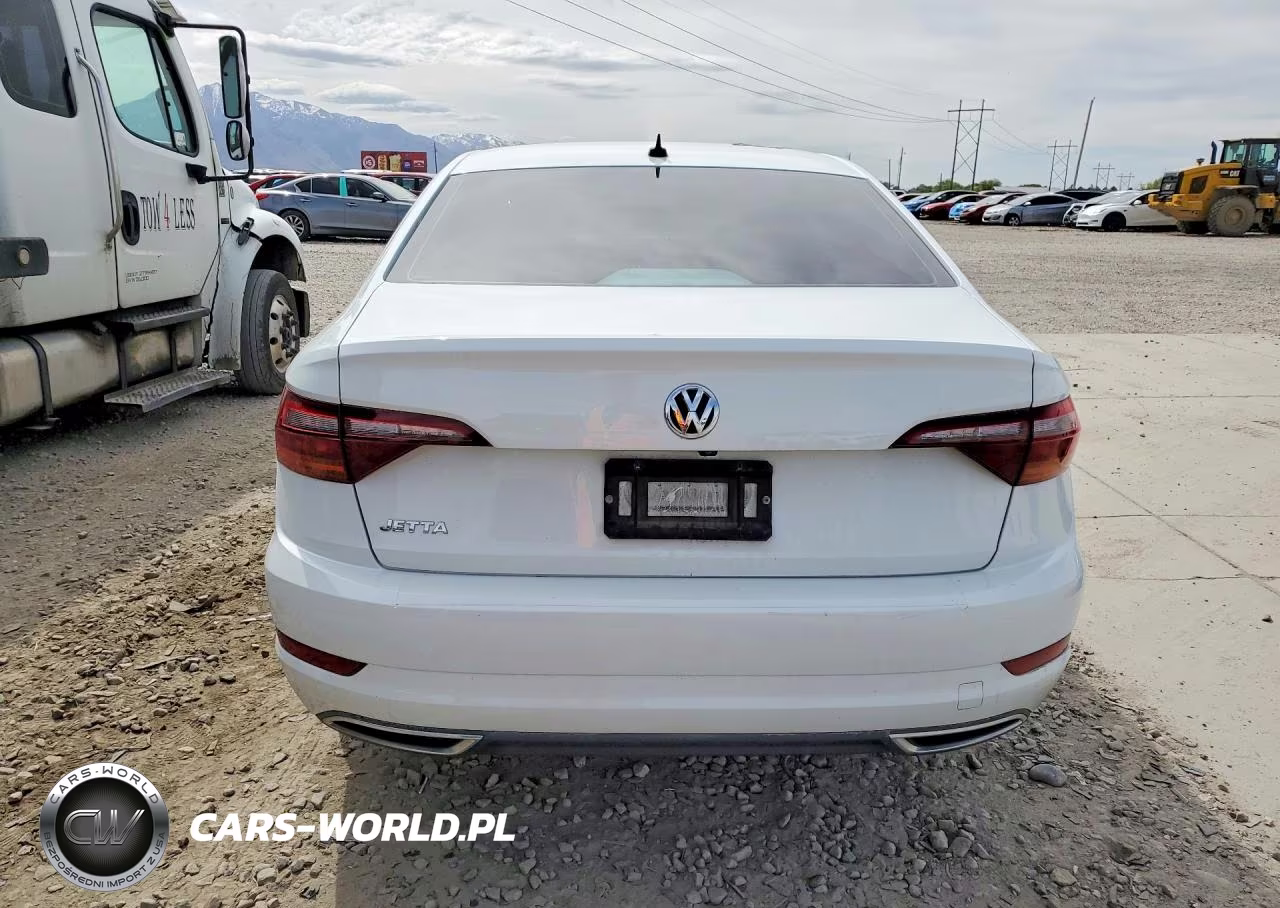 2019 Volkswagen Jetta S VIN:3VWC57BU8KM215422 - 6