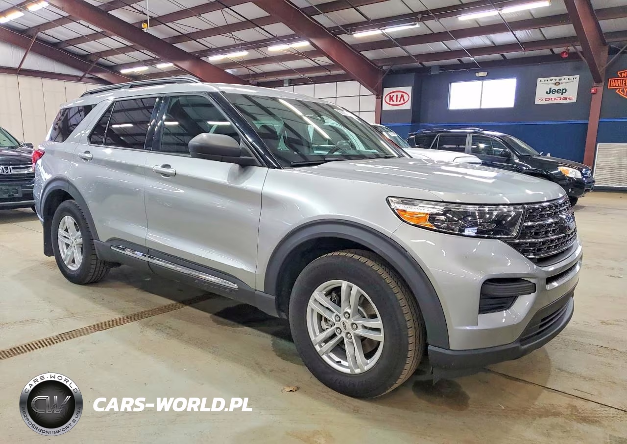 2020 Ford Explorer Xlt VIN:1FMSK8DH1LGB17983 - 4