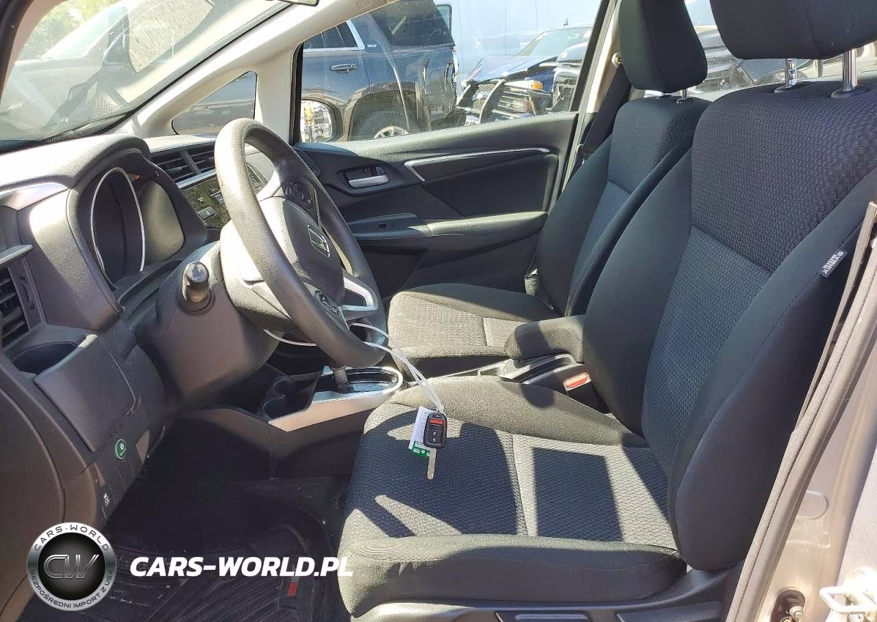 2020 Honda Fit Lx VIN:3HGGK5H47LM726101 - 7