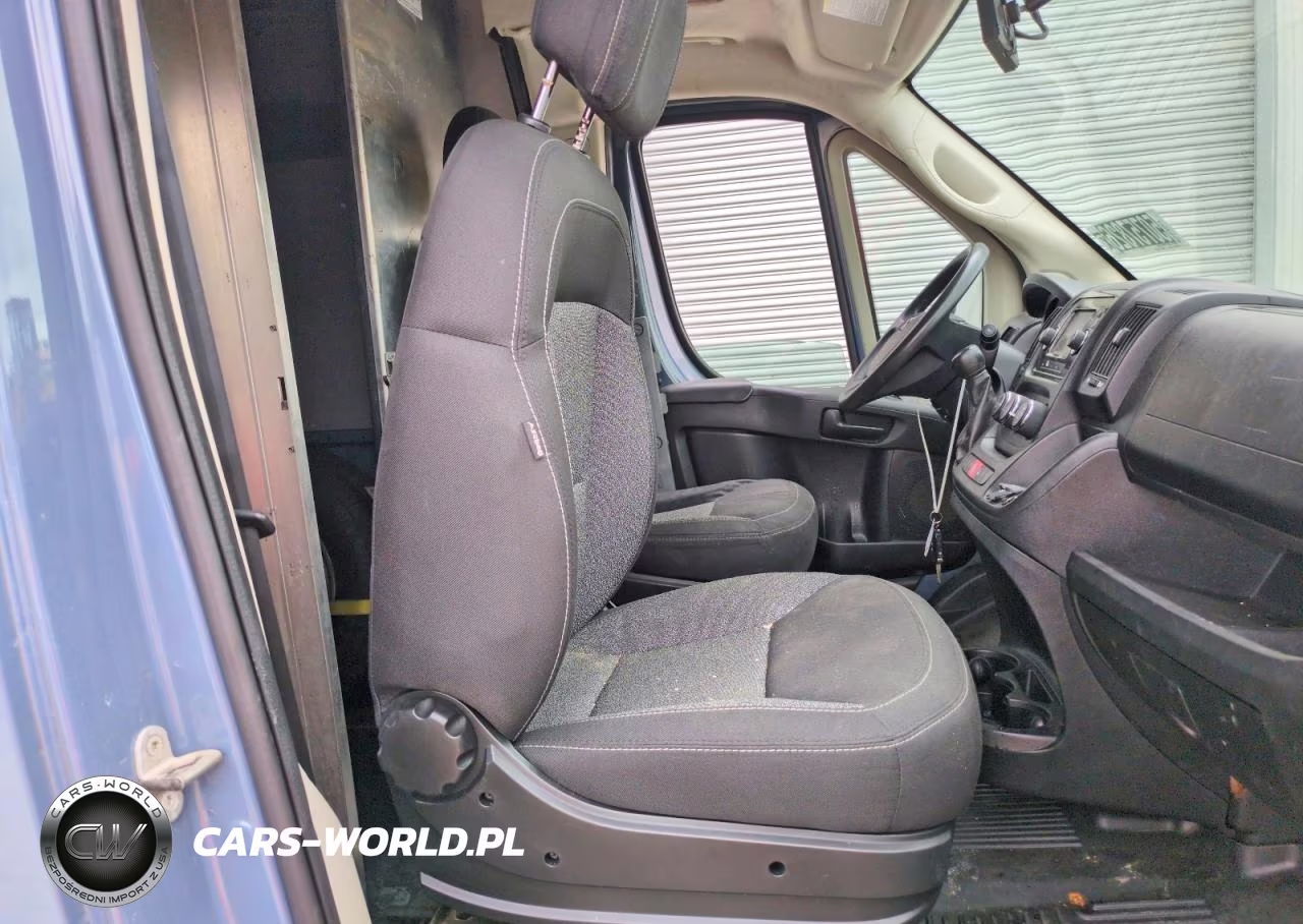 2019 Ram Promaster 3500 3500 High VIN:3C6URVJGXKE564580 - 11
