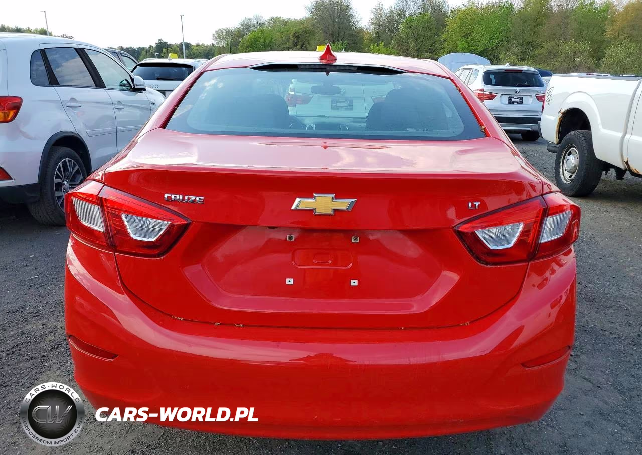2019 Chevrolet Cruze Lt VIN:1G1BE5SM5K7117812 - 6