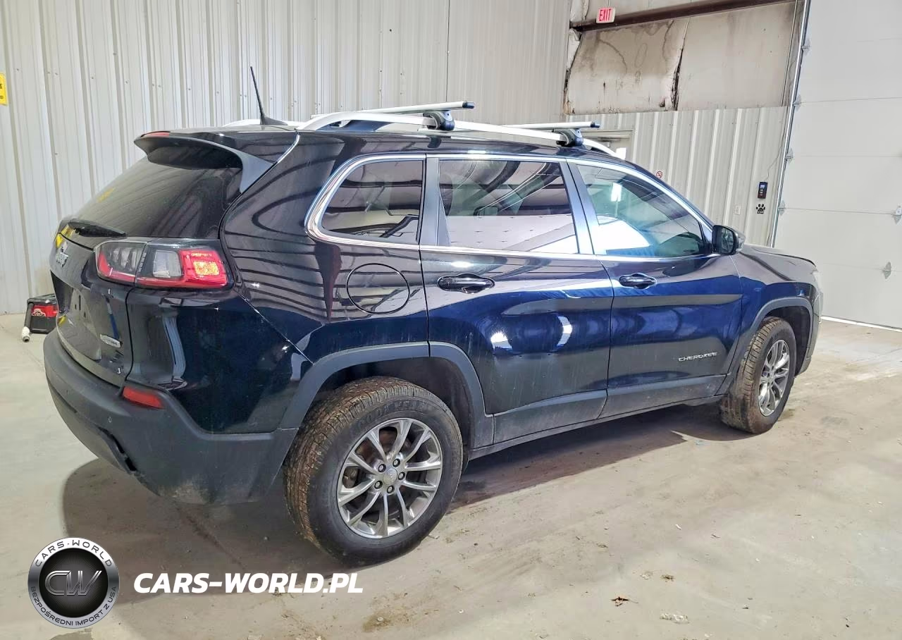 2019 Jeep Cherokee Latitude Plus VIN:1C4PJMLB9KD268413 - 3