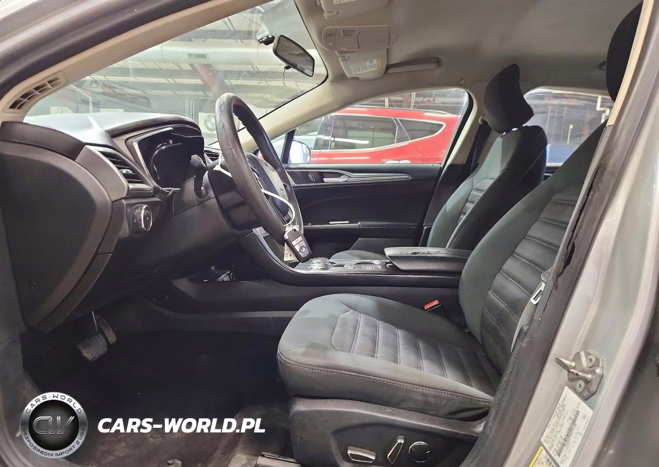 2017 Ford Fusion Se VIN:3FA6P0H78HR370590 - 7