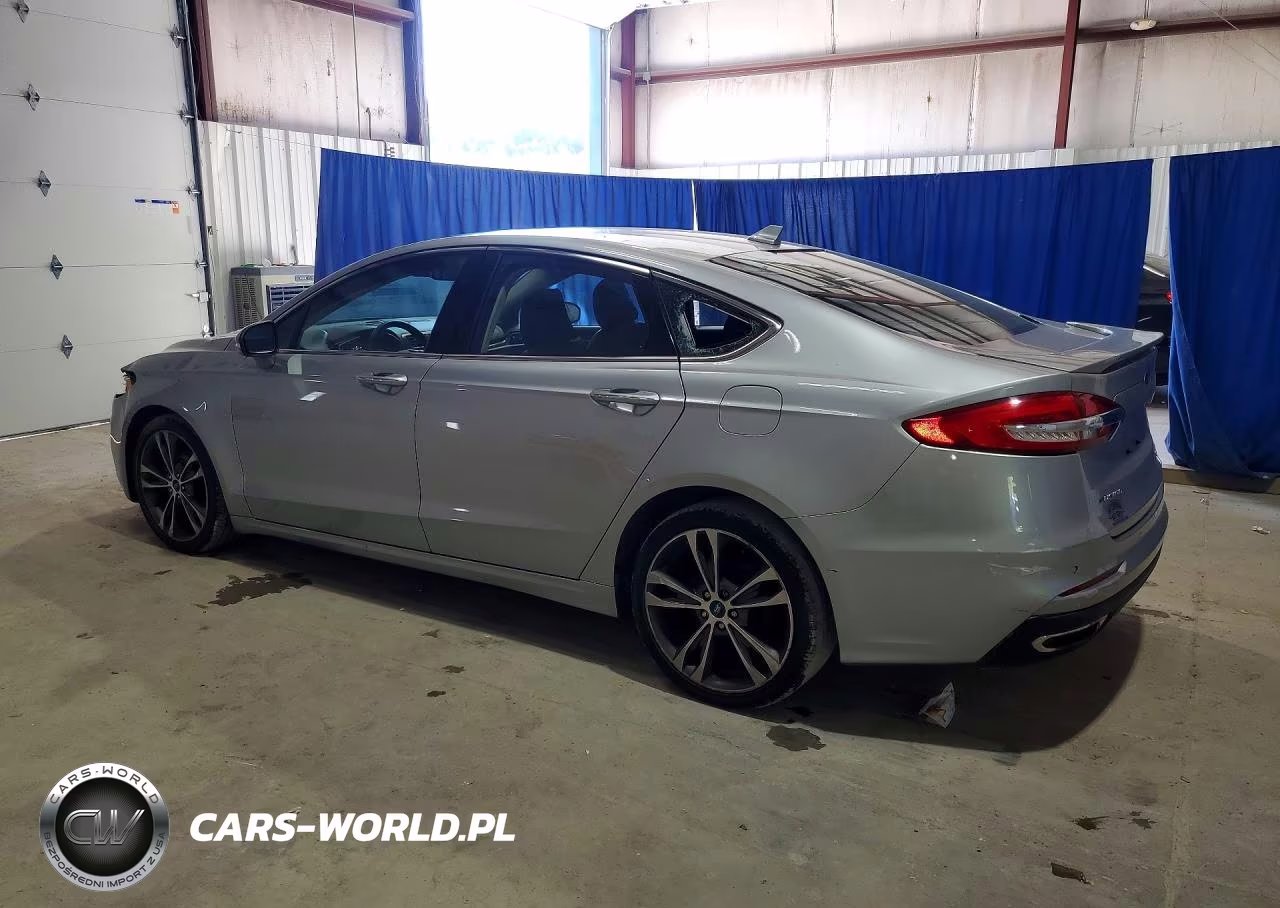 2020 Ford Fusion Titanium VIN:3FA6P0D9XLR137052 - 2