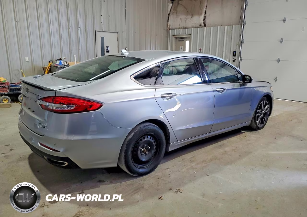 2020 Ford Fusion Titanium VIN:3FA6P0D9XLR137052 - 3