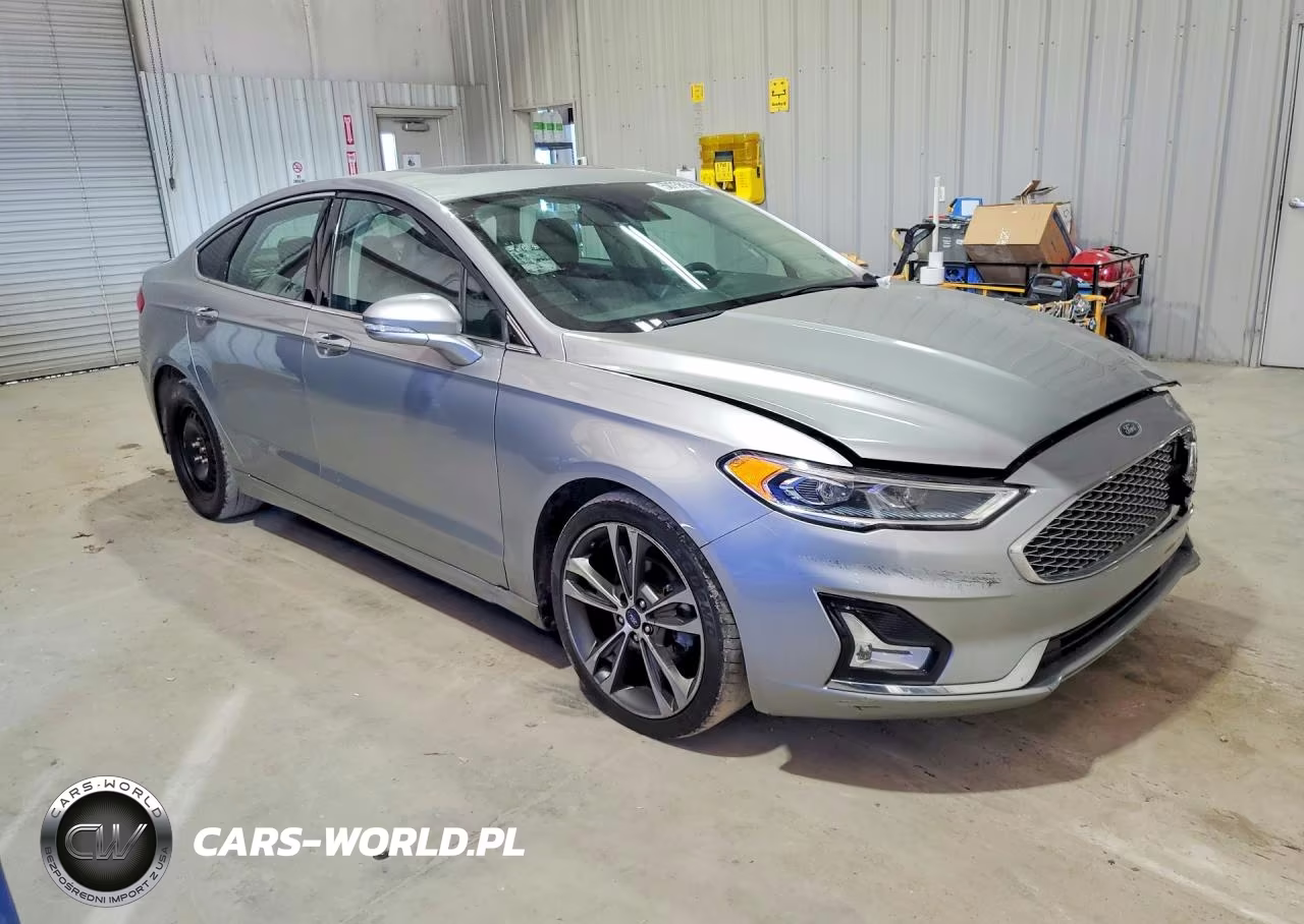 2020 Ford Fusion Titanium VIN:3FA6P0D9XLR137052 - 4