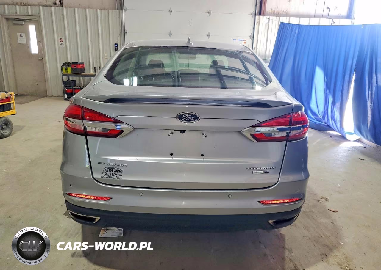 2020 Ford Fusion Titanium VIN:3FA6P0D9XLR137052 - 6