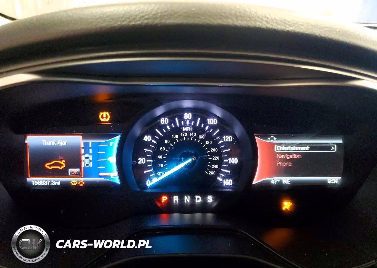 2020 Ford Fusion Titanium VIN:3FA6P0D9XLR137052 - 9
