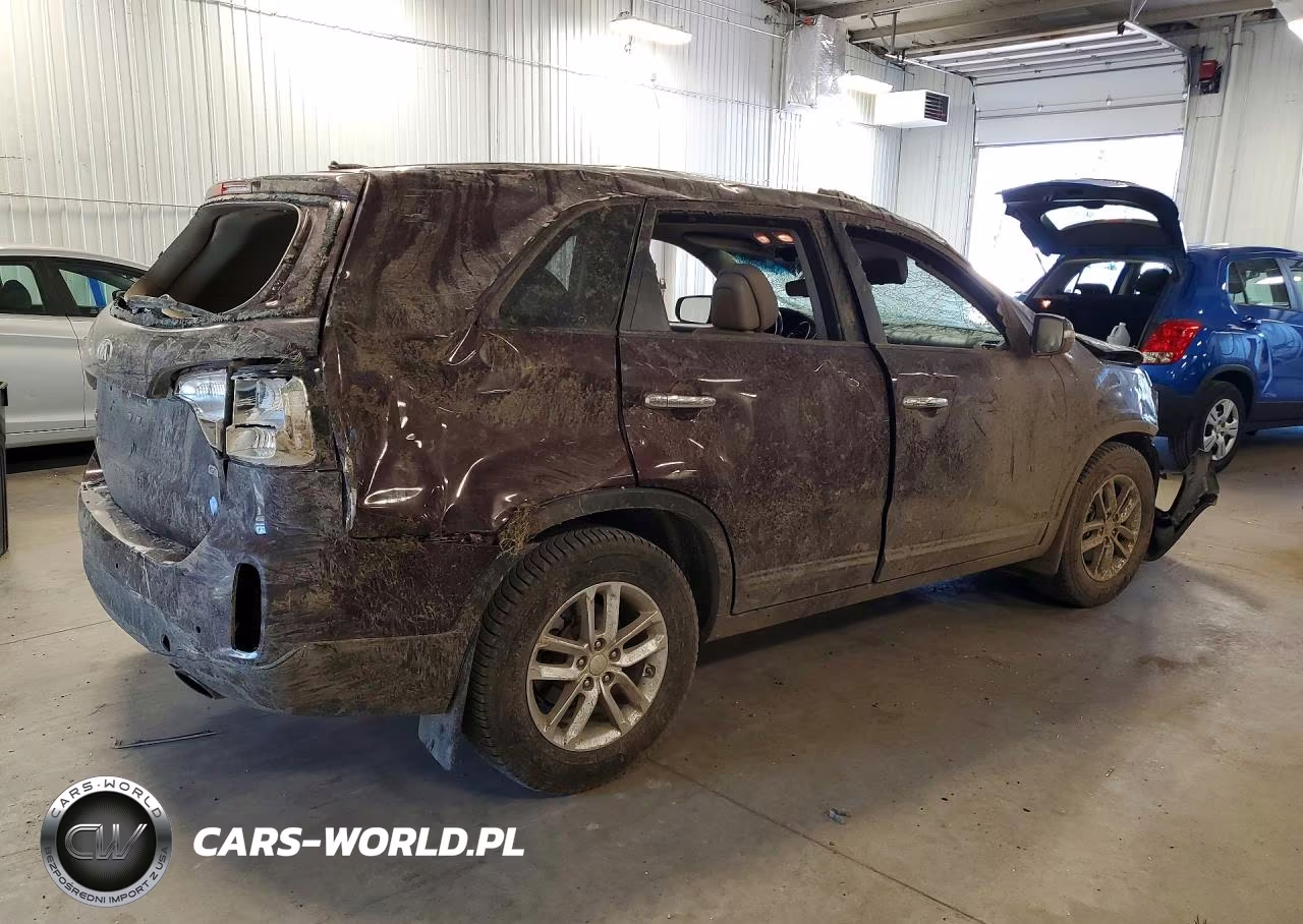 2014 Kia Sorento Lx VIN:5XYKTCA6XEG438871 - 3