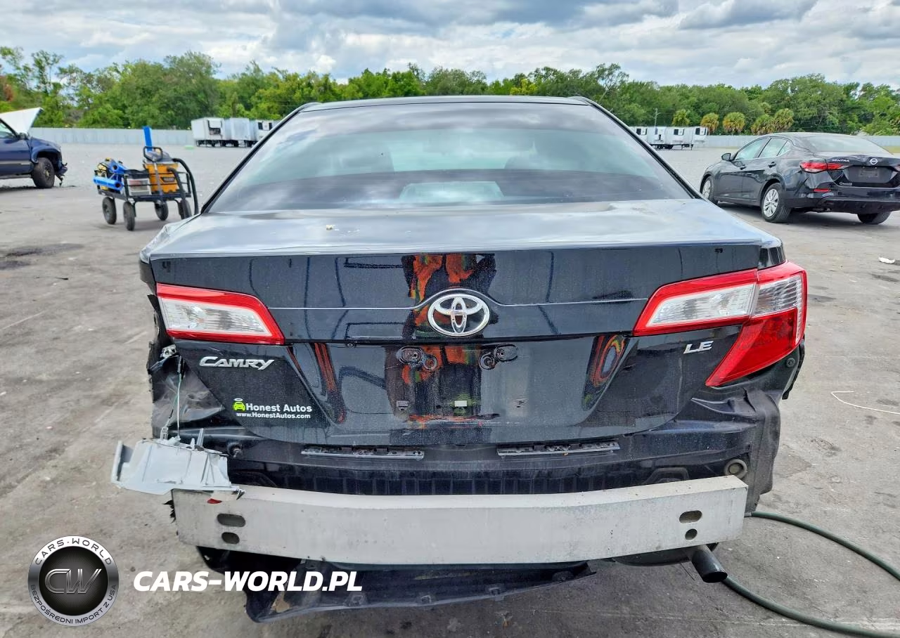 2014 Toyota Camry Le VIN:4T4BF1FK0ER415164 - 6