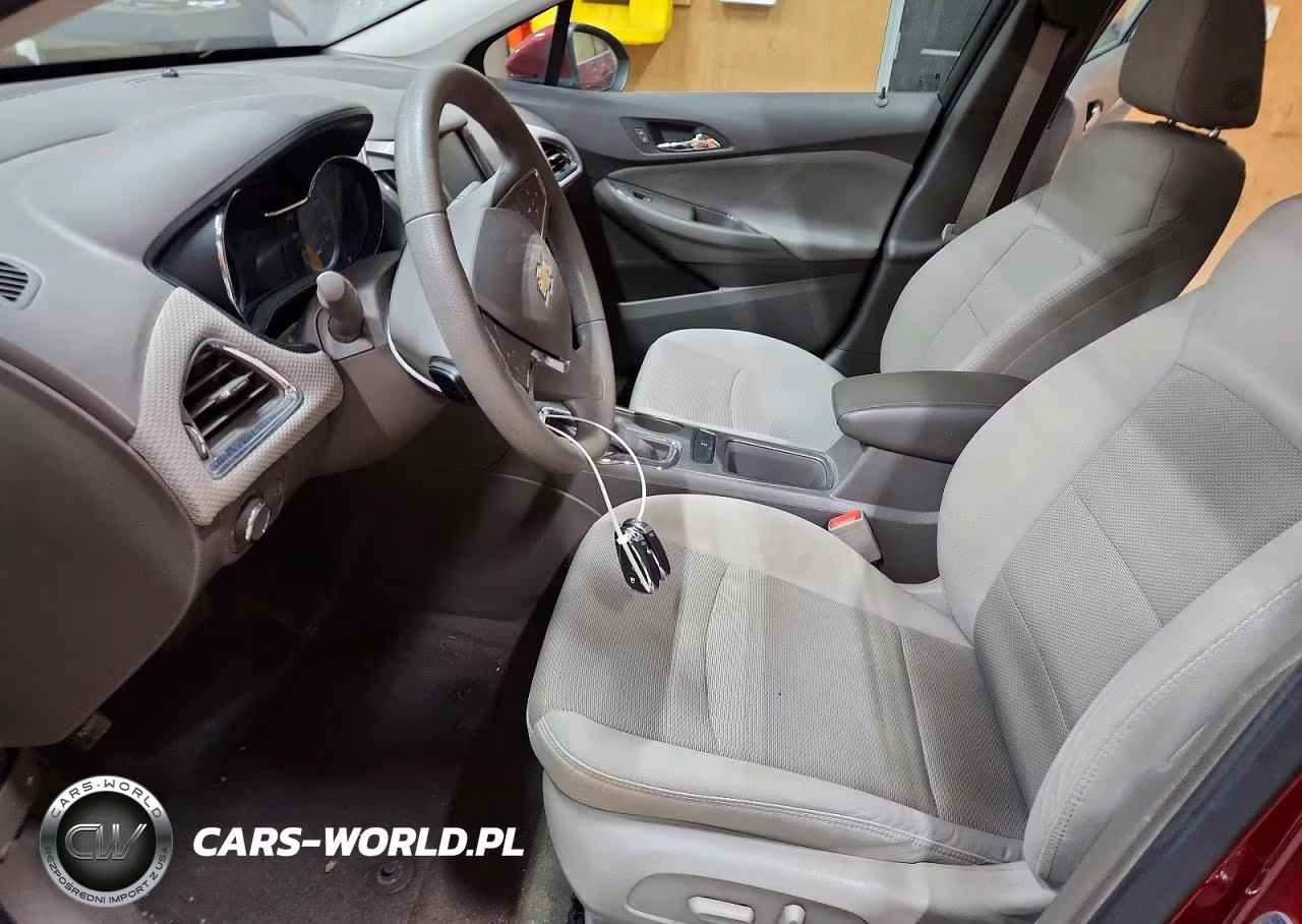 2017 Chevrolet Cruze Lt VIN:1G1BE5SMXH7135909 - 7