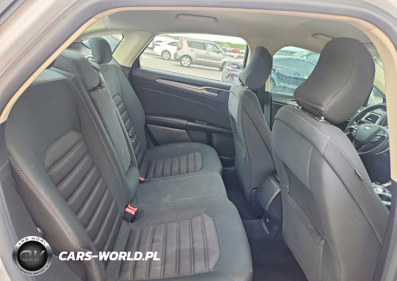 2017 Ford Fusion Se VIN:3FA6P0H72HR317433 - 10