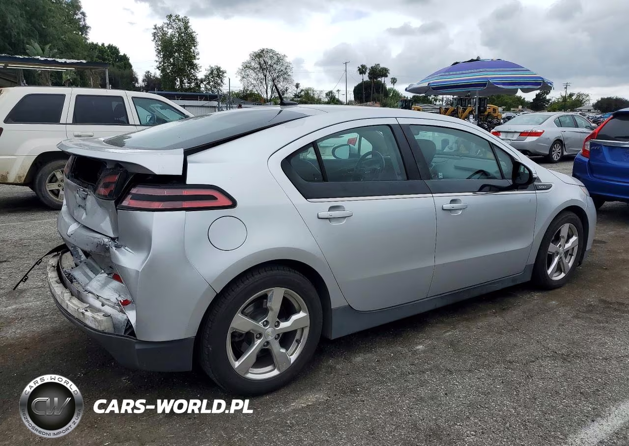 2013 Chevrolet Volt VIN:1G1RH6E44DU117232 - 3