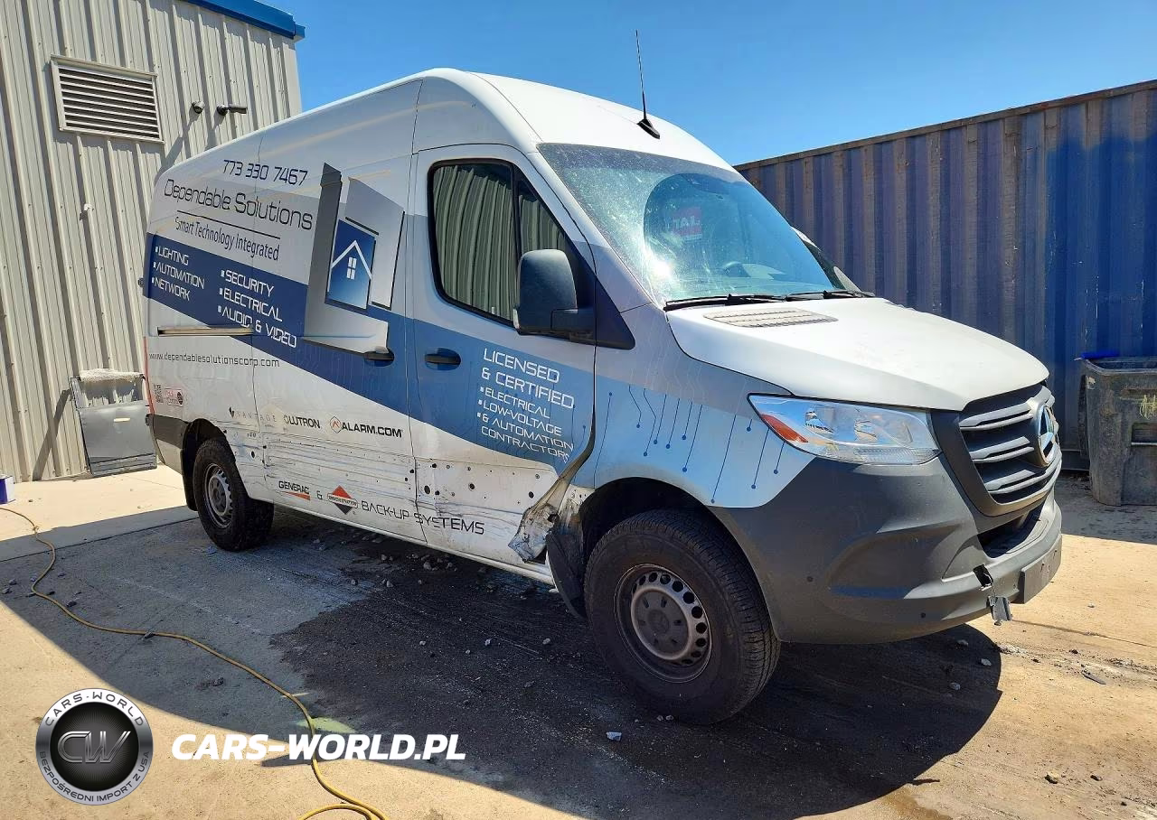 2020 Mercedes-Benz Sprinter 1500 VIN:W1Y70BGY9LT031087 - 4