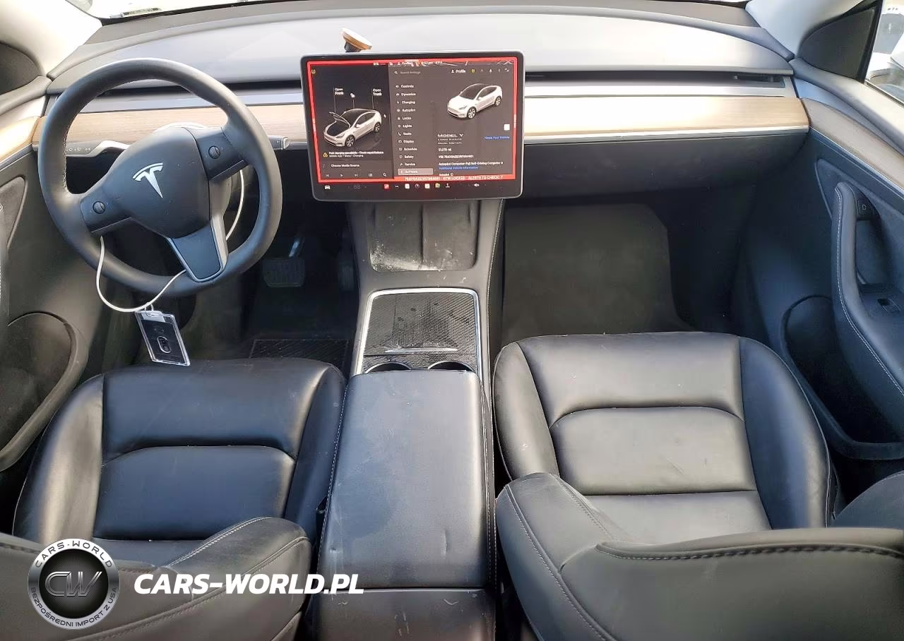 2024 Tesla Model Y VIN:7SAYGAEE0RF984681 - 8