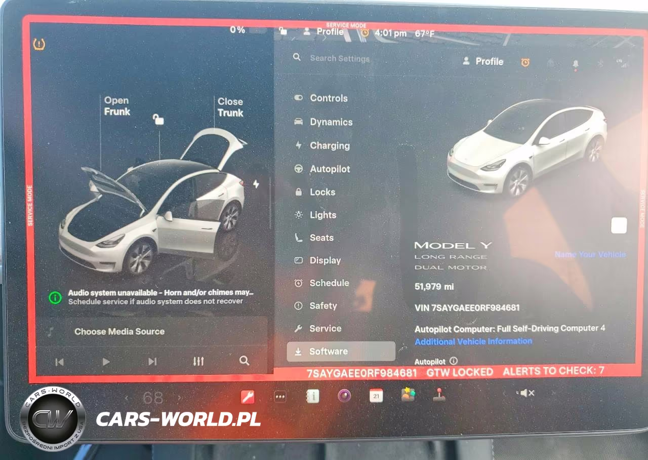 2024 Tesla Model Y VIN:7SAYGAEE0RF984681 - 9