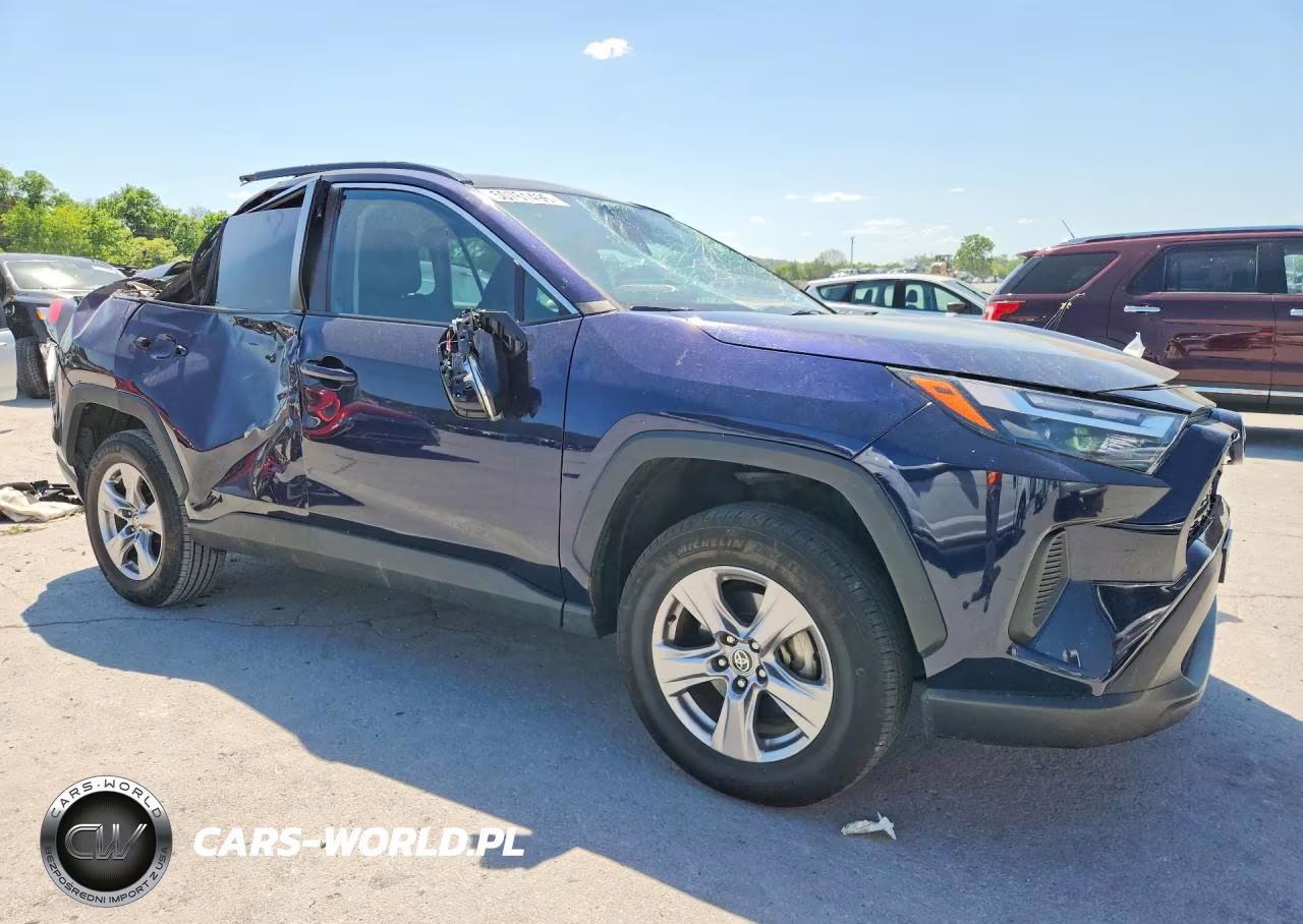 2022 Toyota Rav4 Xle VIN:2T3P1RFV0NW291069 - 4