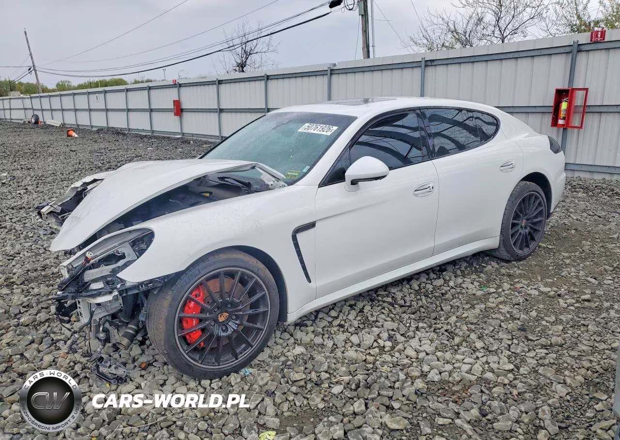 2014 Porsche Panamera Turbo