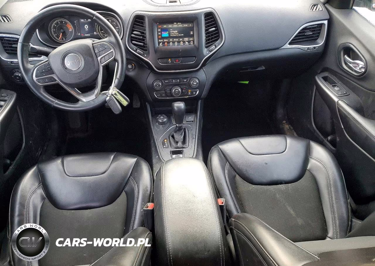 2019 Jeep Cherokee Latitude Plus VIN:1C4PJMLX1KD311850 - 8