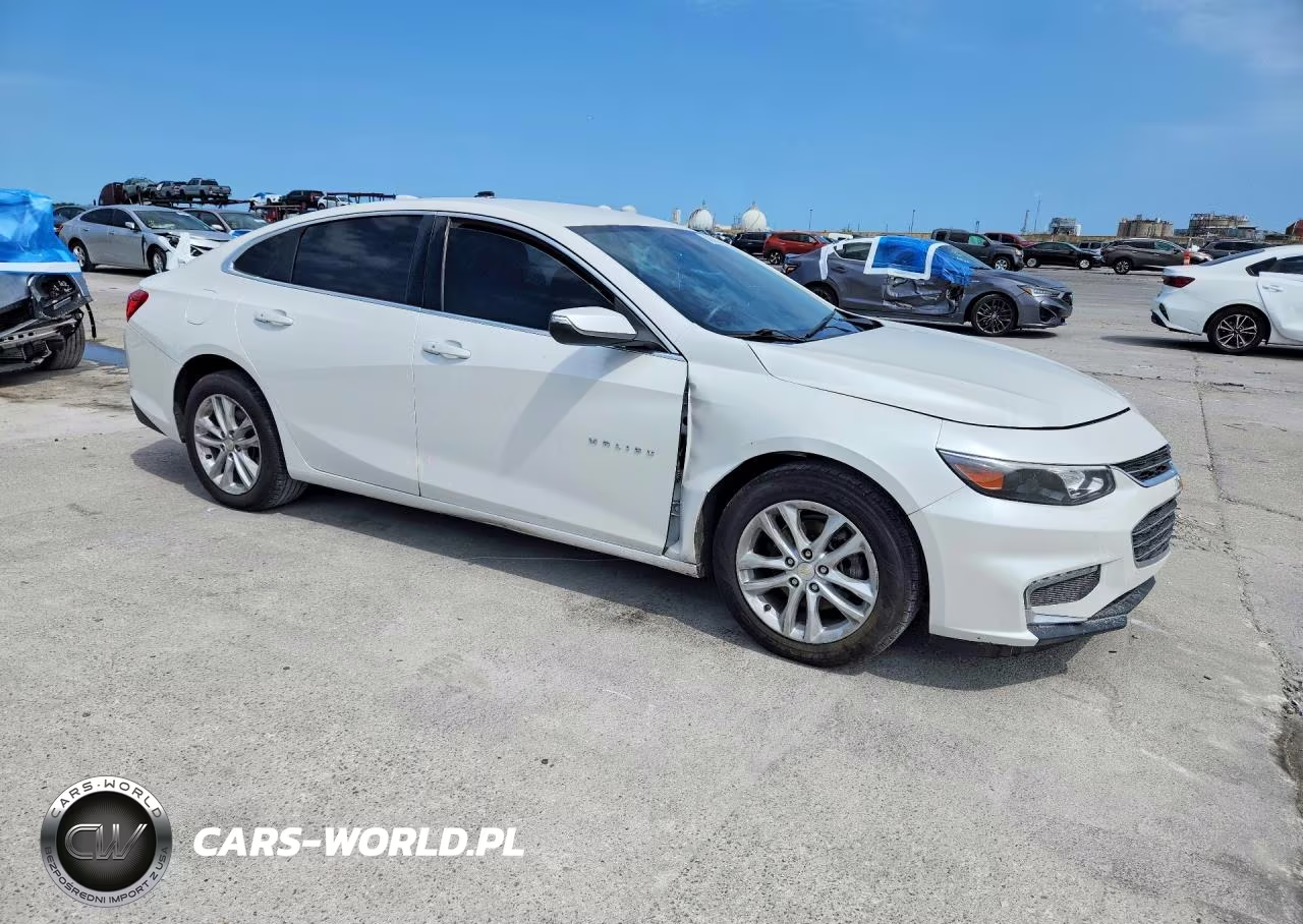 2018 Chevrolet Malibu Lt VIN:1G1ZD5ST2JF143040 - 4