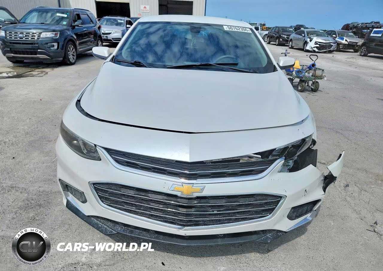 2018 Chevrolet Malibu Lt VIN:1G1ZD5ST2JF143040 - 5