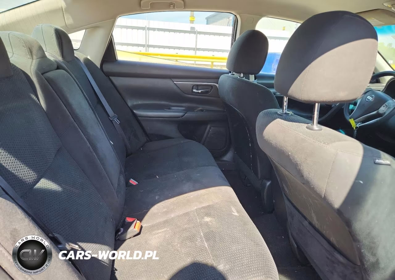 2015 Nissan Altima VIN:1N4AL3AP9FC437680 - 10