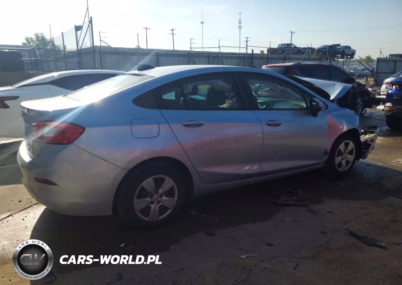 2017 Chevrolet Cruze Ls VIN:1G1BC5SM9H7280056 - 3