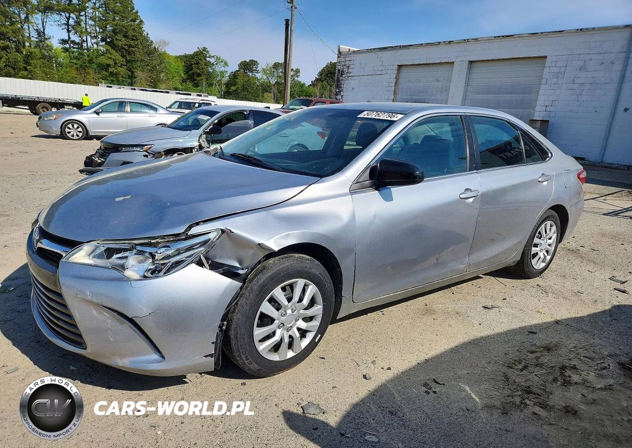 2016 Toyota Camry Le
