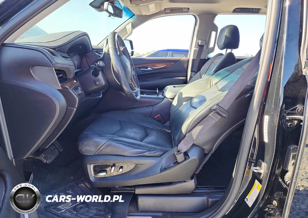 2020 Cadillac Escalade Luxury VIN:1GYS3BKJ4LR280081 - 7