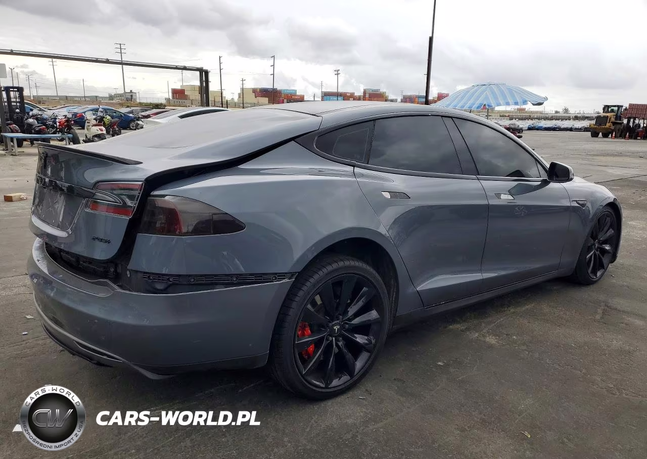 2014 Tesla Model S VIN:5YJSA1H16EFP38287 - 3