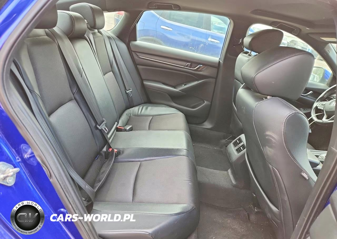 2018 Honda Accord Sport VIN:1HGCV2F33JA008411 - 10