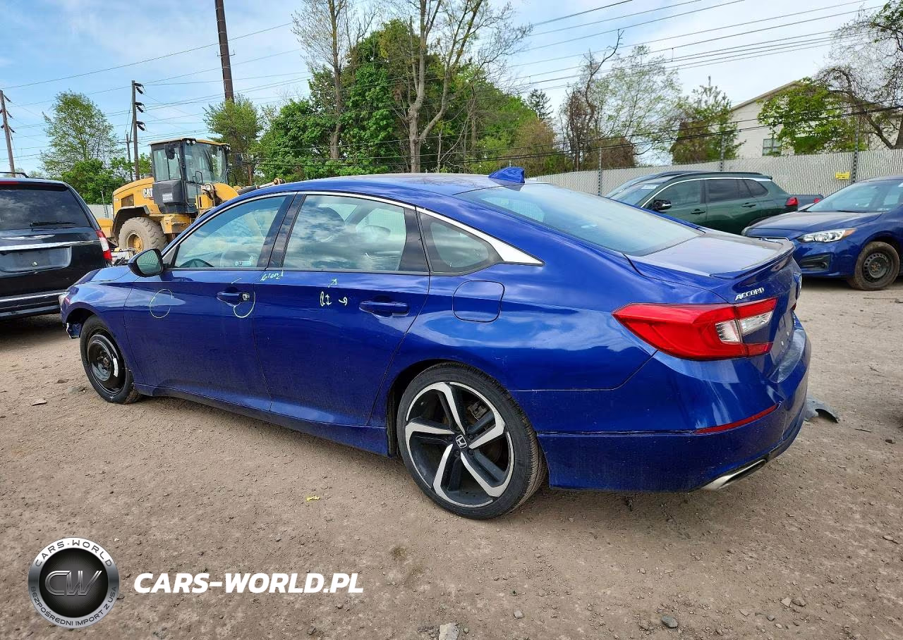 2018 Honda Accord Sport VIN:1HGCV2F33JA008411 - 2