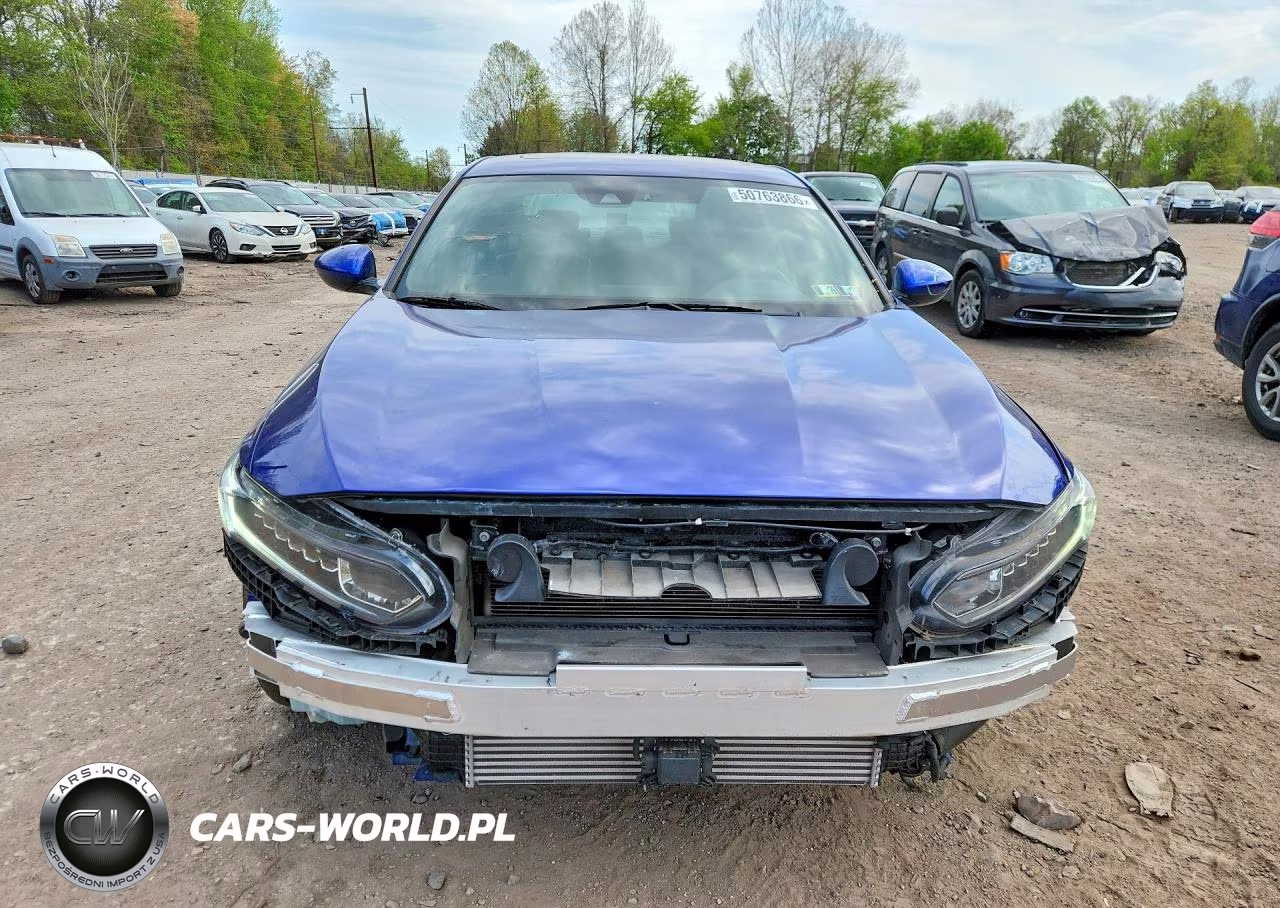 2018 Honda Accord Sport VIN:1HGCV2F33JA008411 - 5
