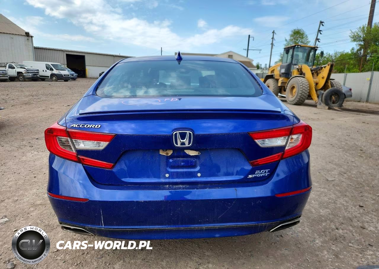 2018 Honda Accord Sport VIN:1HGCV2F33JA008411 - 6