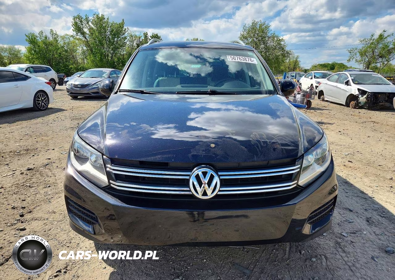 2017 Volkswagen Tiguan Wolfsburg VIN:WVGSV7AX5HW500478 - 5