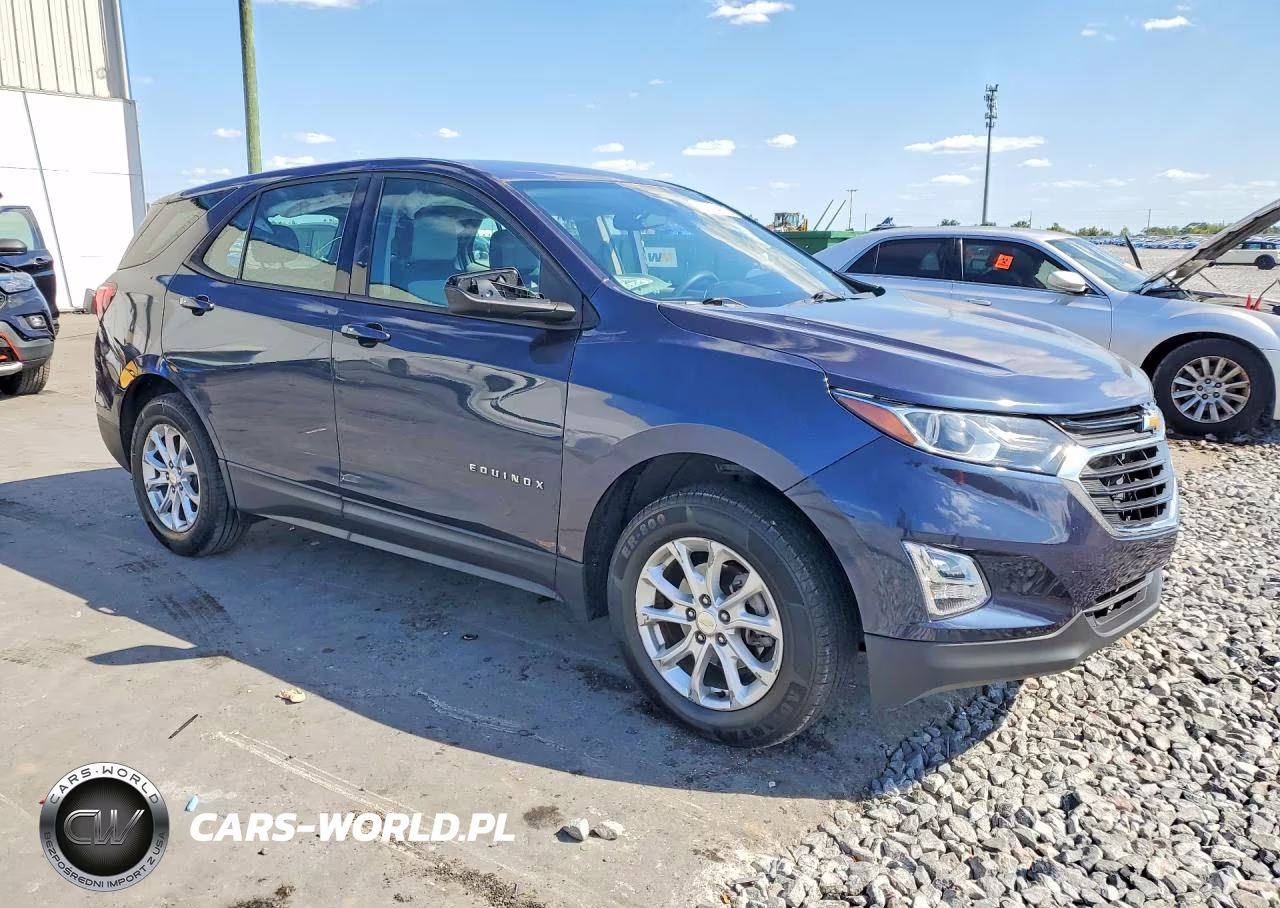 2018 Chevrolet Equinox Ls VIN:3GNAXREV3JS523023 - 4