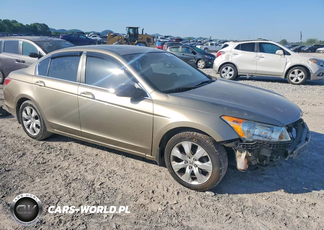 2008 Honda Accord Exl VIN:JHMCP26828C030823 - 4