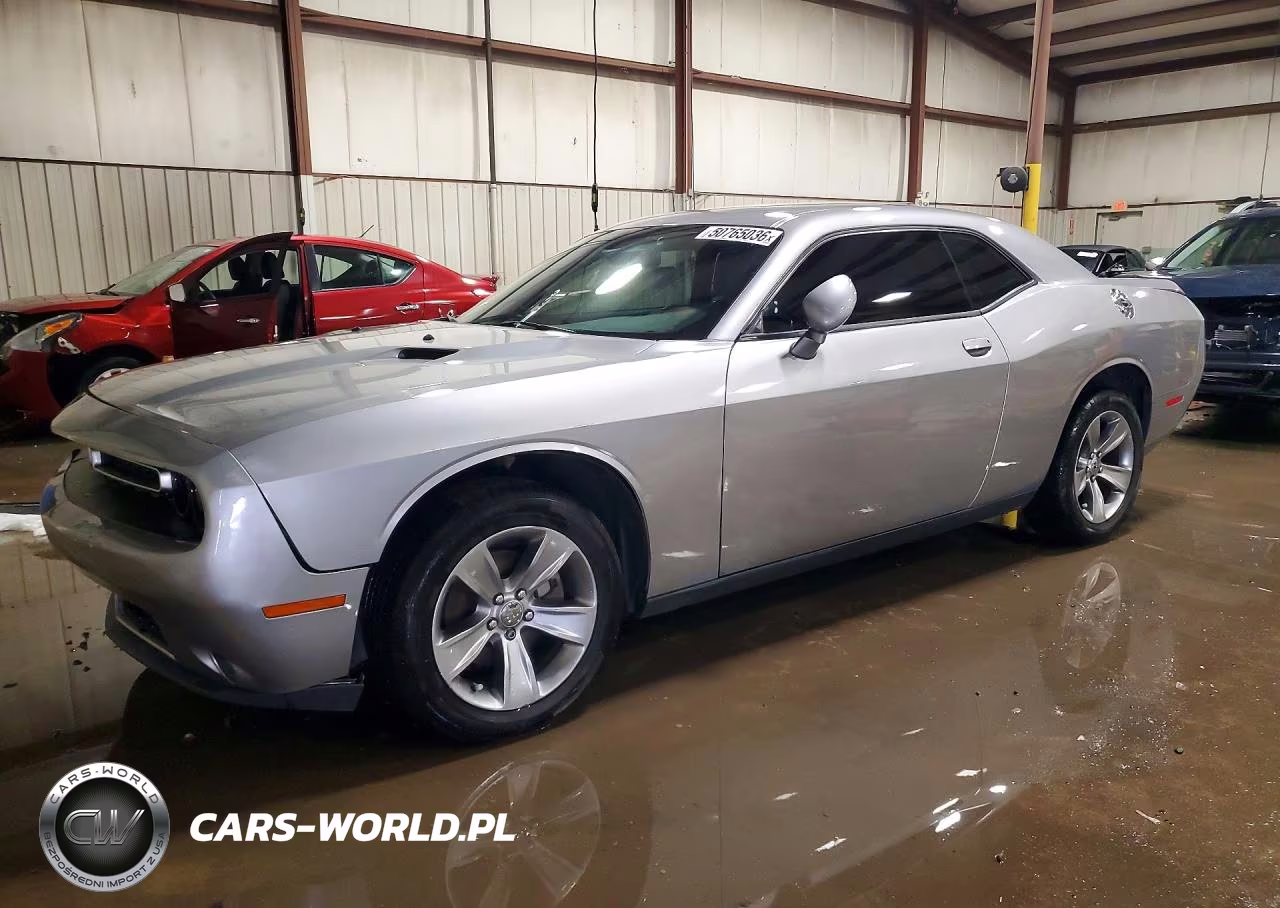 2016 Dodge Challenger Sxt