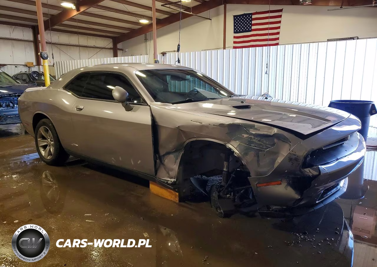 2016 Dodge Challenger Sxt VIN:2C3CDZAG6GH195758 - 4