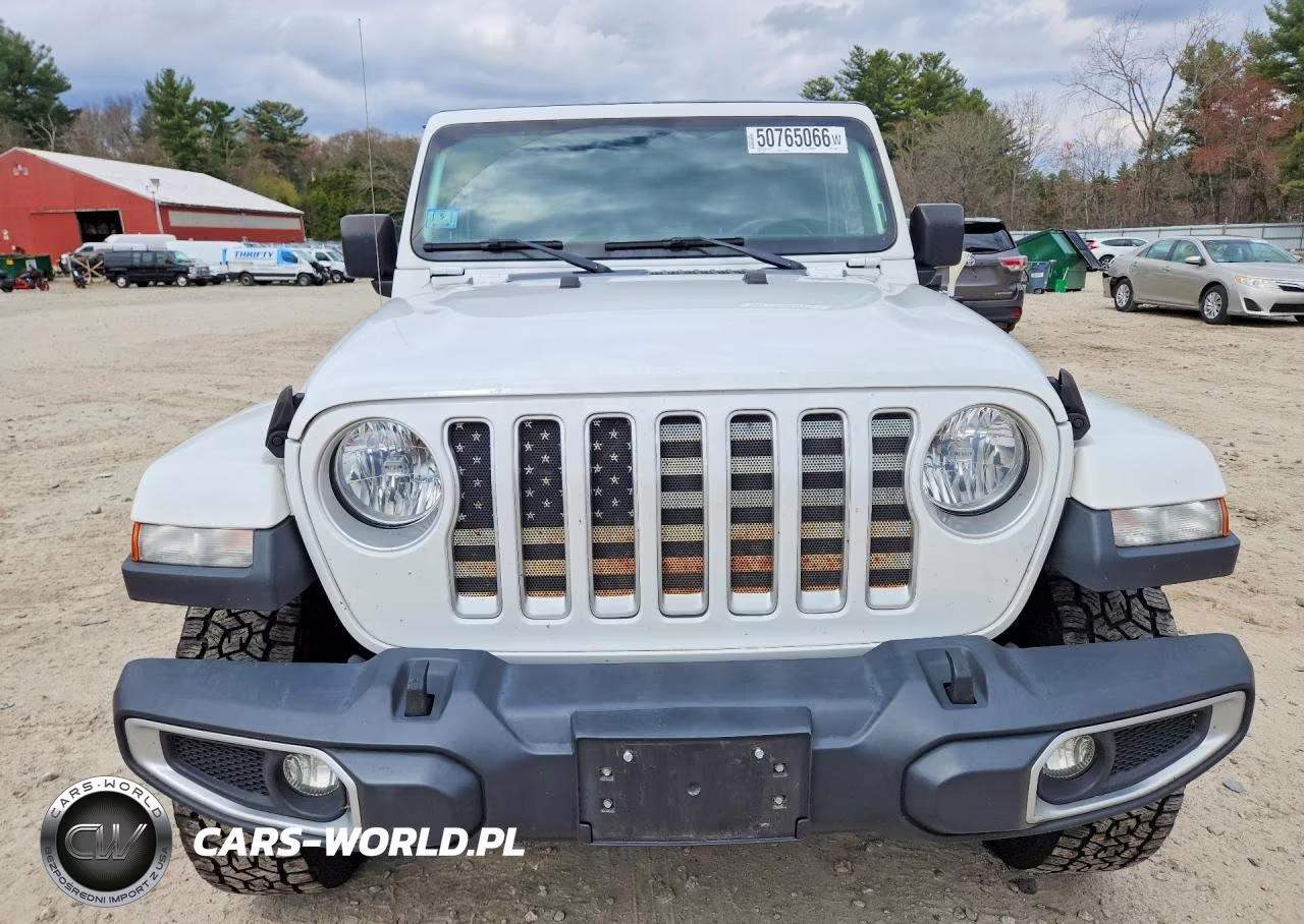 2018 Jeep Wrangler Unlimited Sahara VIN:1C4HJXEN4JW279349 - 5