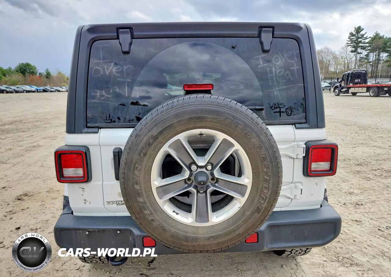2018 Jeep Wrangler Unlimited Sahara VIN:1C4HJXEN4JW279349 - 6