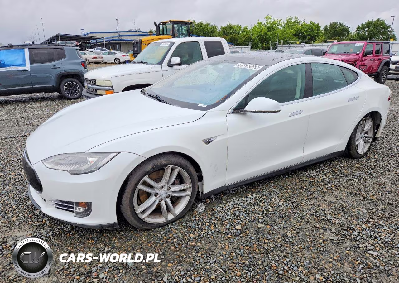 2013 Tesla Model S VIN:5YJSA1CP6DFP05722 - 1