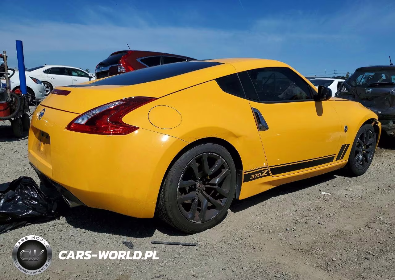 2018 Nissan 370Z Base VIN:JN1AZ4EH5JM572548 - 3